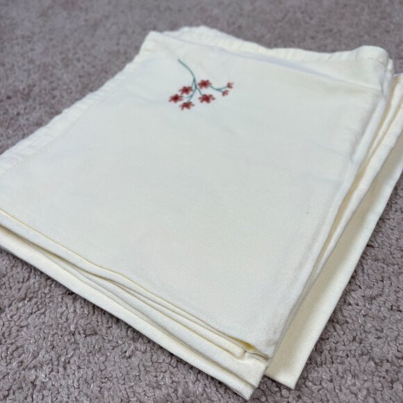World Market Napkins Set of 6 Yellow 100% Cotton Embroidered Made in India 20 in - Picture 5 of 7